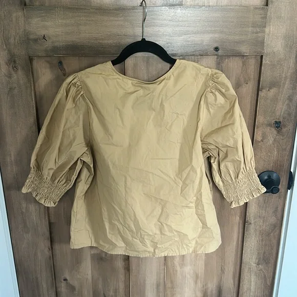 NWT Who What Wear Tan Puff Sleeve Blouse - Picture 10 of 14